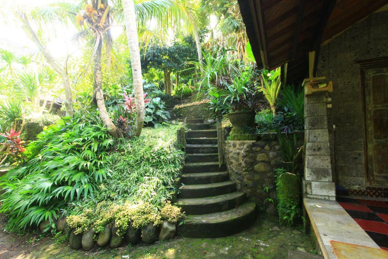 Tegal Pendet With River Views Ubud  Exterior photo